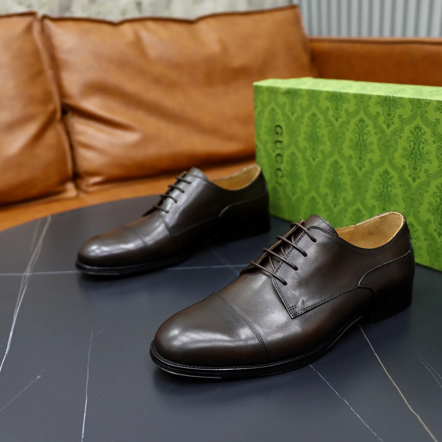 Men's shoes 💰660💰🙅‍♂️🙅‍♂️🙅‍♂️Niuli Brand: Gucci GuCCI Standard code: Men's code 39-44 (45 can be customized) Grade: Same style as the official website Original quality Material: Original cowhide surface Comfortable cowhide lining Original outsole Style category: Men's fashionable casual leather shoes Distinguished big-name luxury elements, top luxury Color: actual picture color